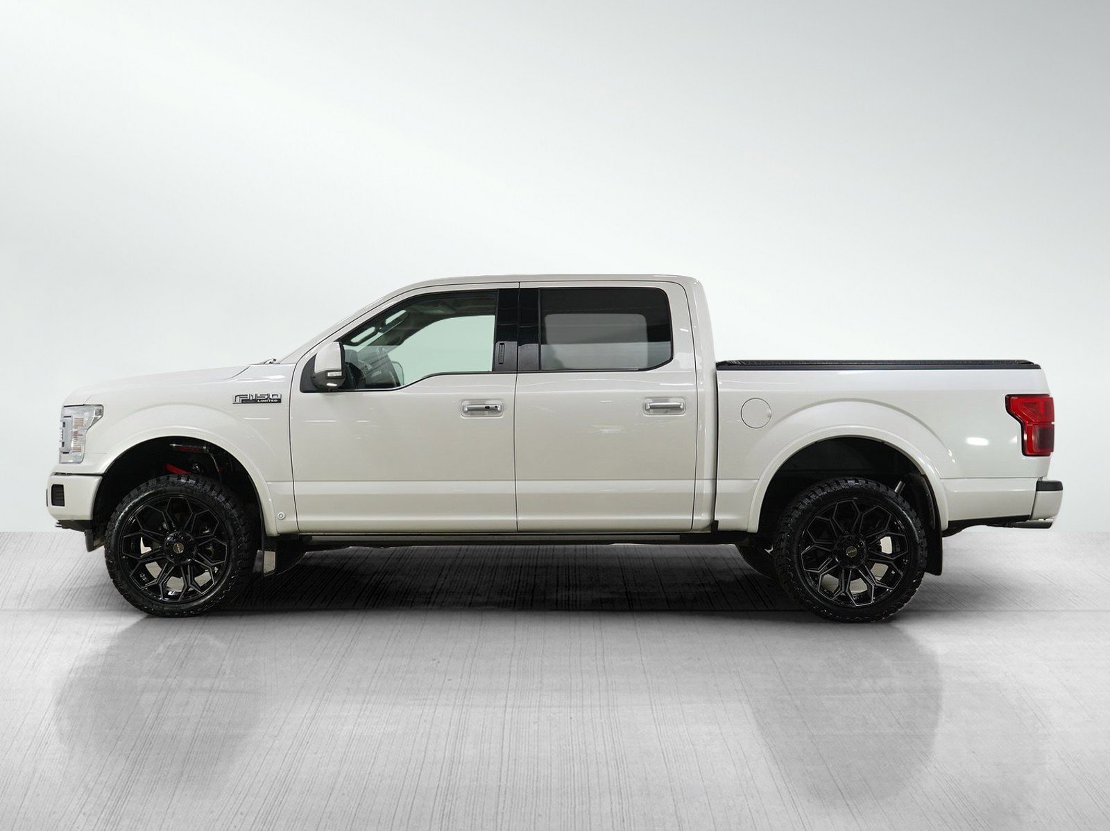 Used 2019 Ford F150 Limited w/ Trailer Tow Package AWD/4WD image 2
