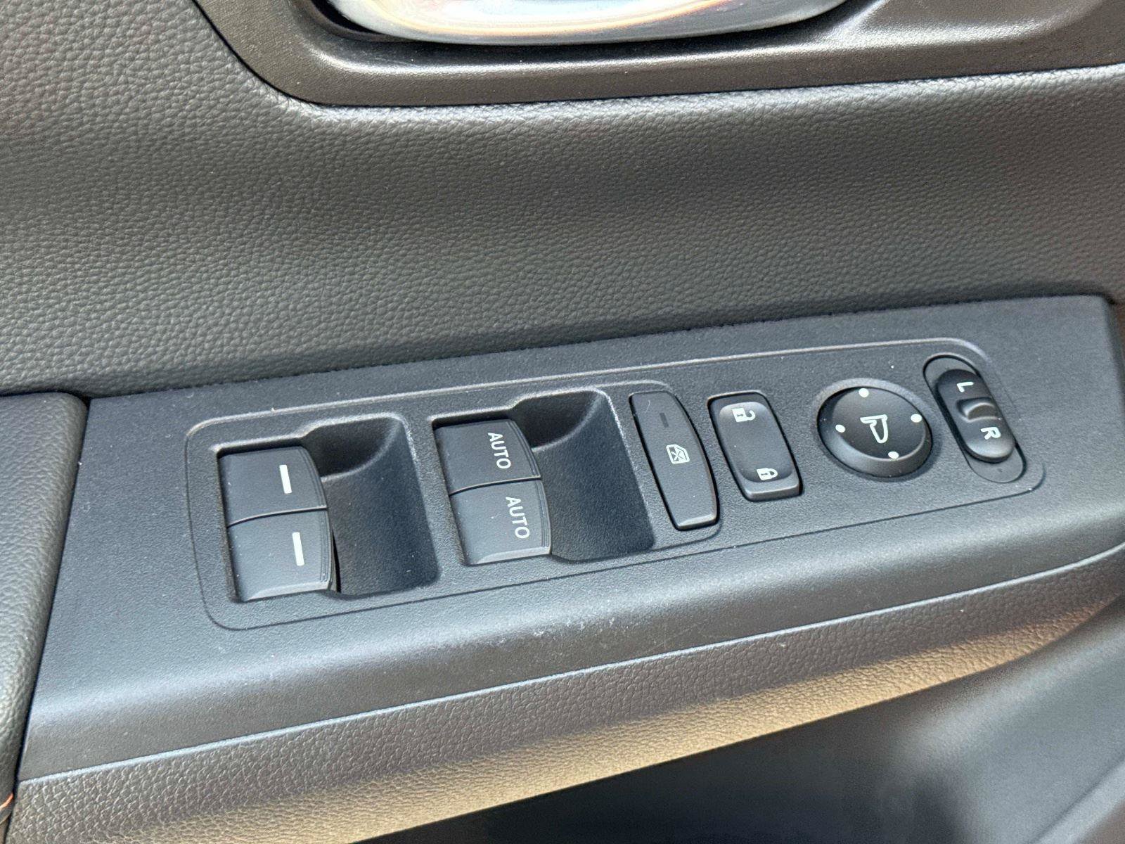 Certified 2024 Honda CR-V Sport image 18