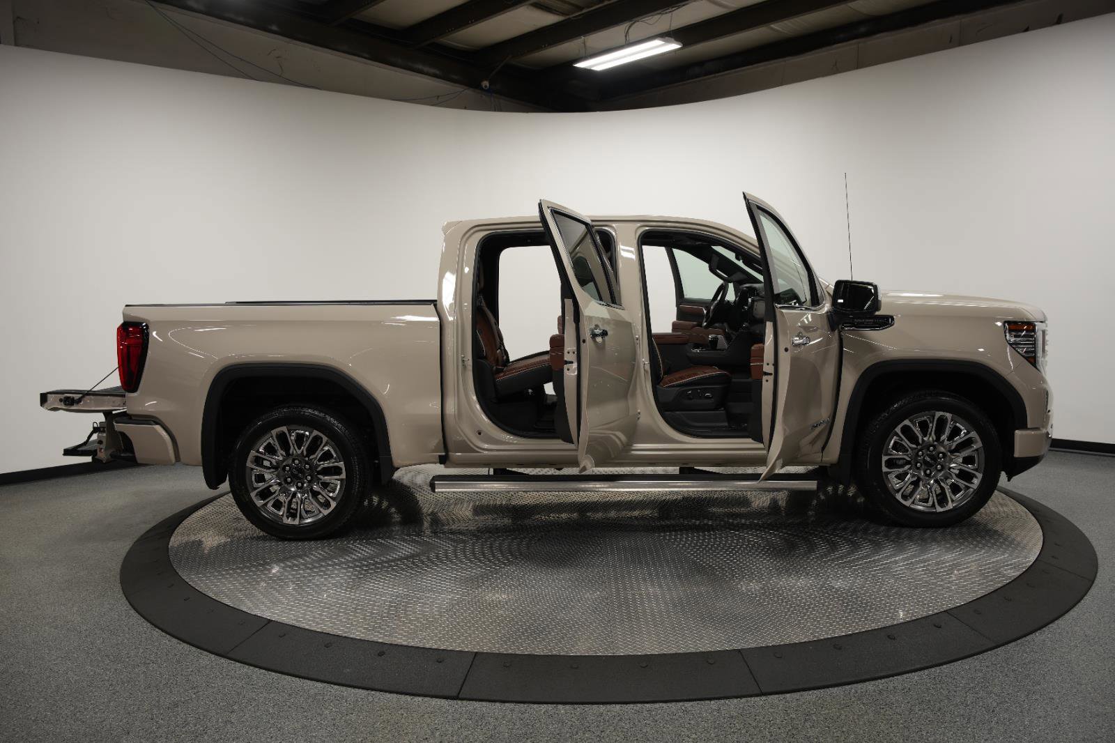 New 2026 GMC Sierra 1500 Denali Ultimate image 13