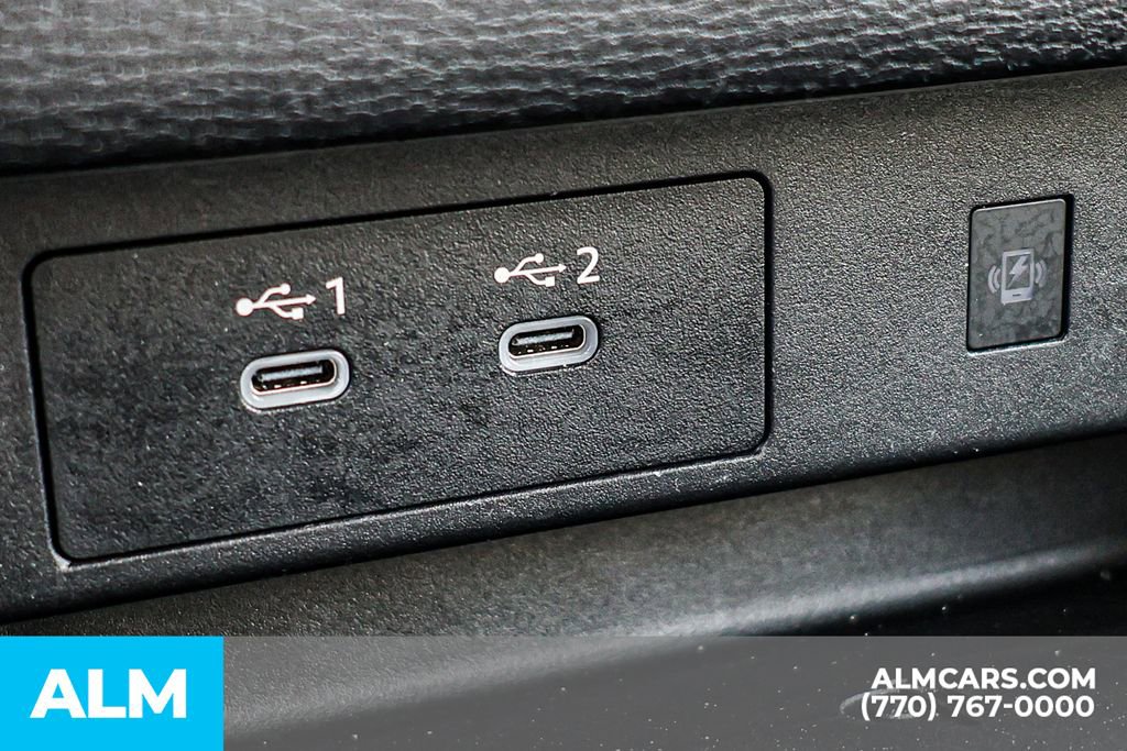 Used 2025 Mitsubishi Outlander SE image 46