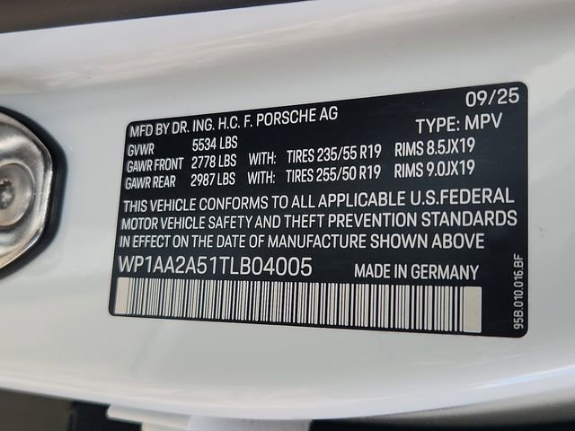 New 2026 Porsche Macan image 22