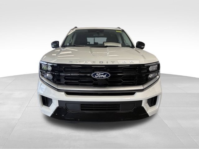 New 2027 Ford Expedition Platinum w/ Platinum Ultimate Package AWD/4WD image 8