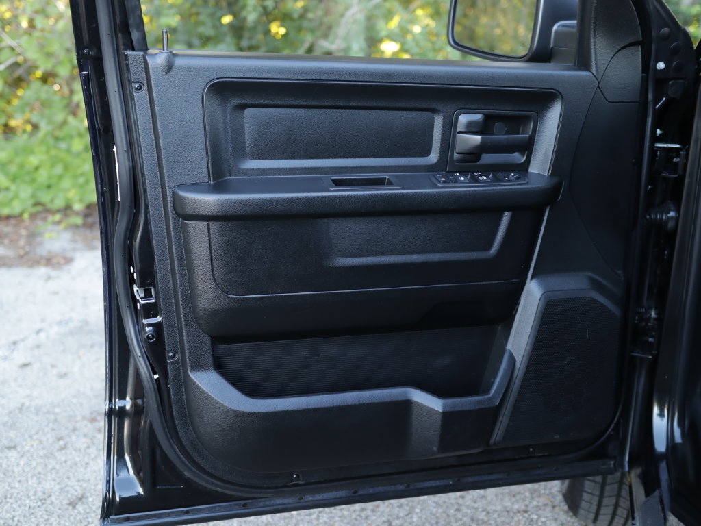 Used 2019 RAM 1500 ST w/ SXT Plus Group AWD/4WD image 20
