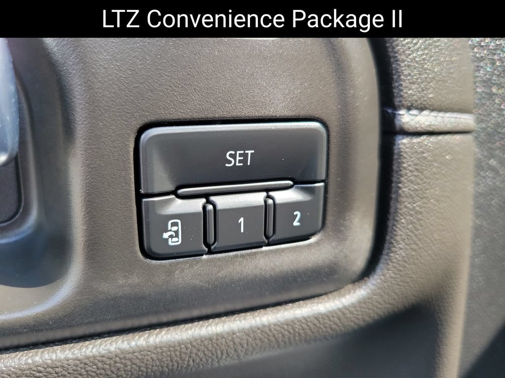 Used 2022 Chevrolet Silverado 2500 LTZ w/ LTZ Plus Package AWD/4WD image 13