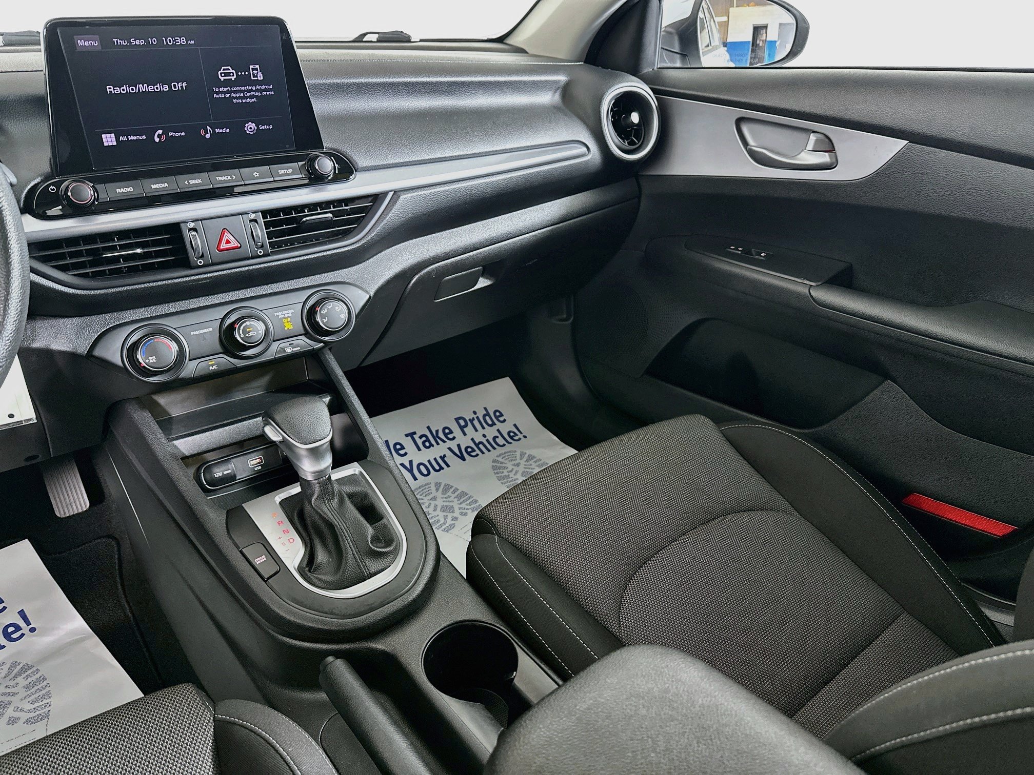 Certified 2023 Kia Forte LXS FWD image 21