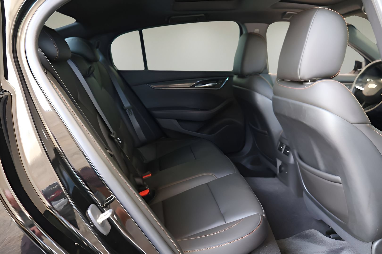 Used 2024 Cadillac CT5 Sport RWD image 17