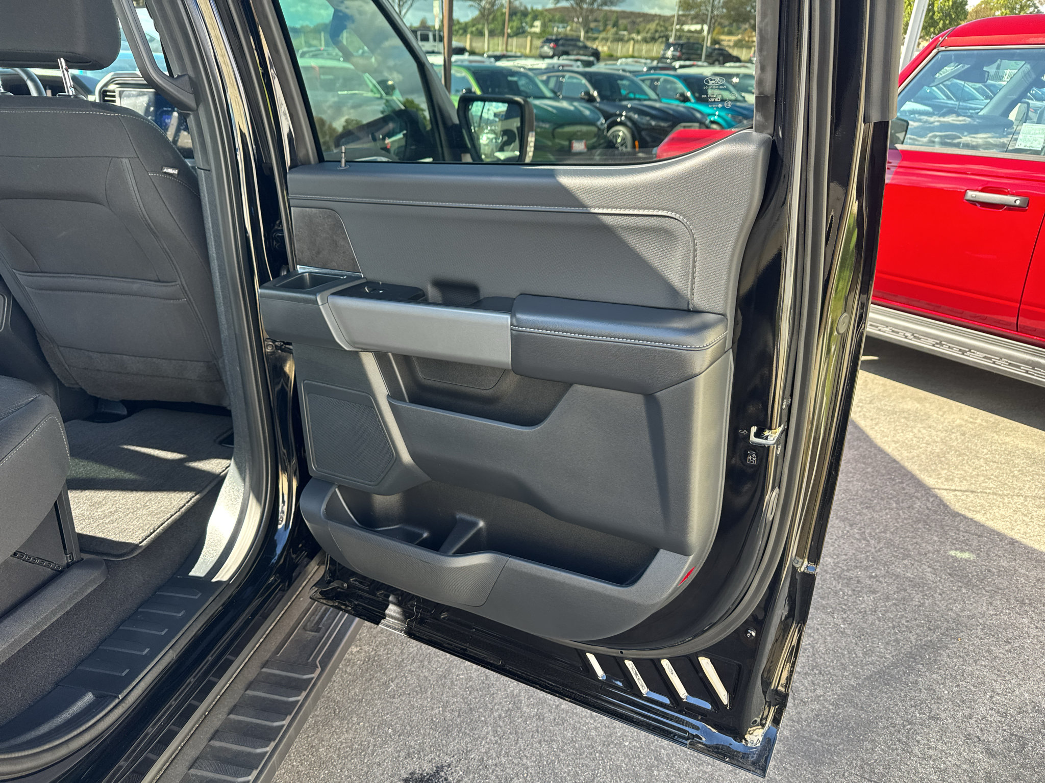 Used 2026 Ford F150 XLT w/ Equipment Group 302A MID AWD/4WD image 18