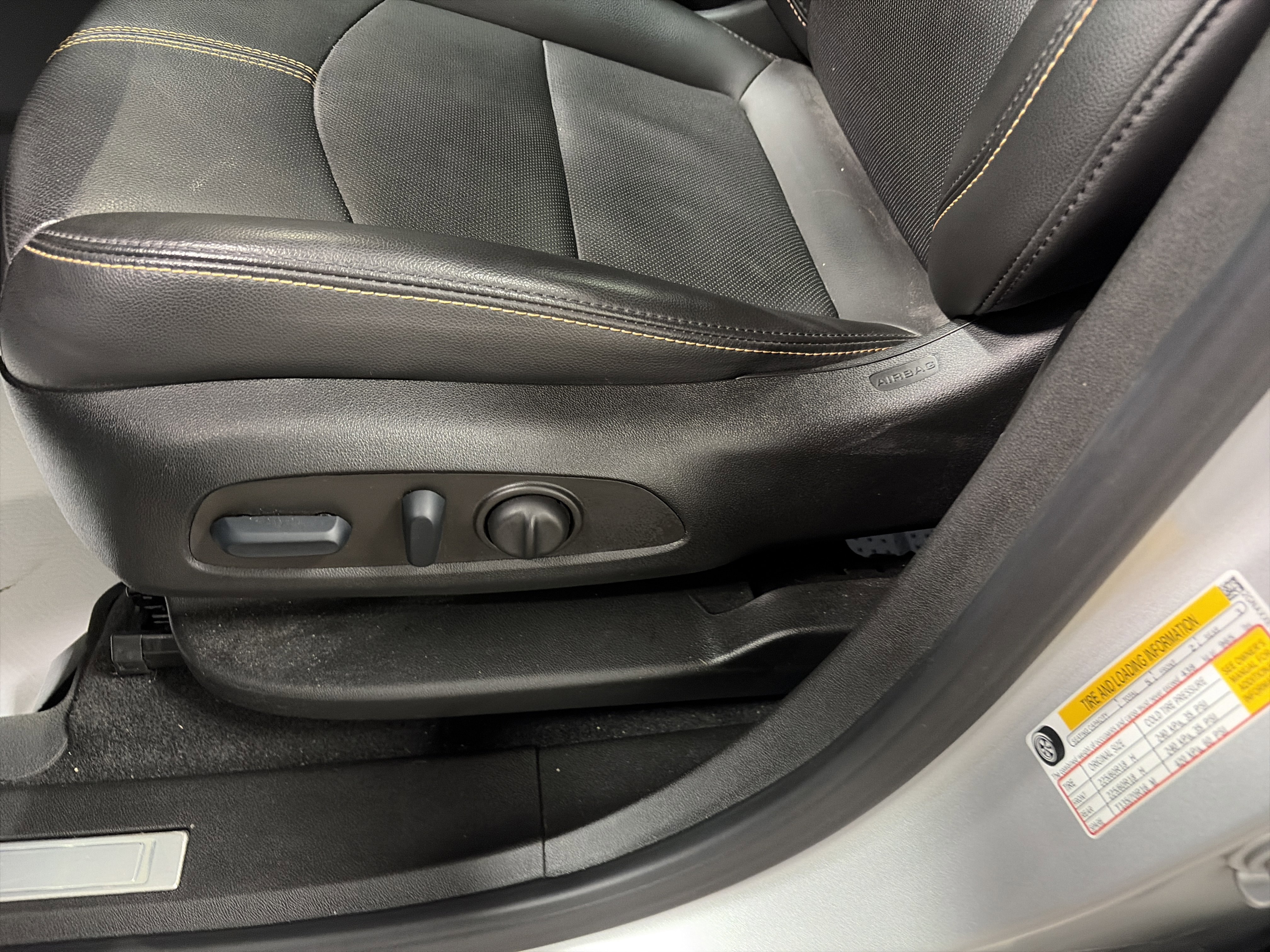 Used 2022 Chevrolet Equinox Premier AWD/4WD image 14