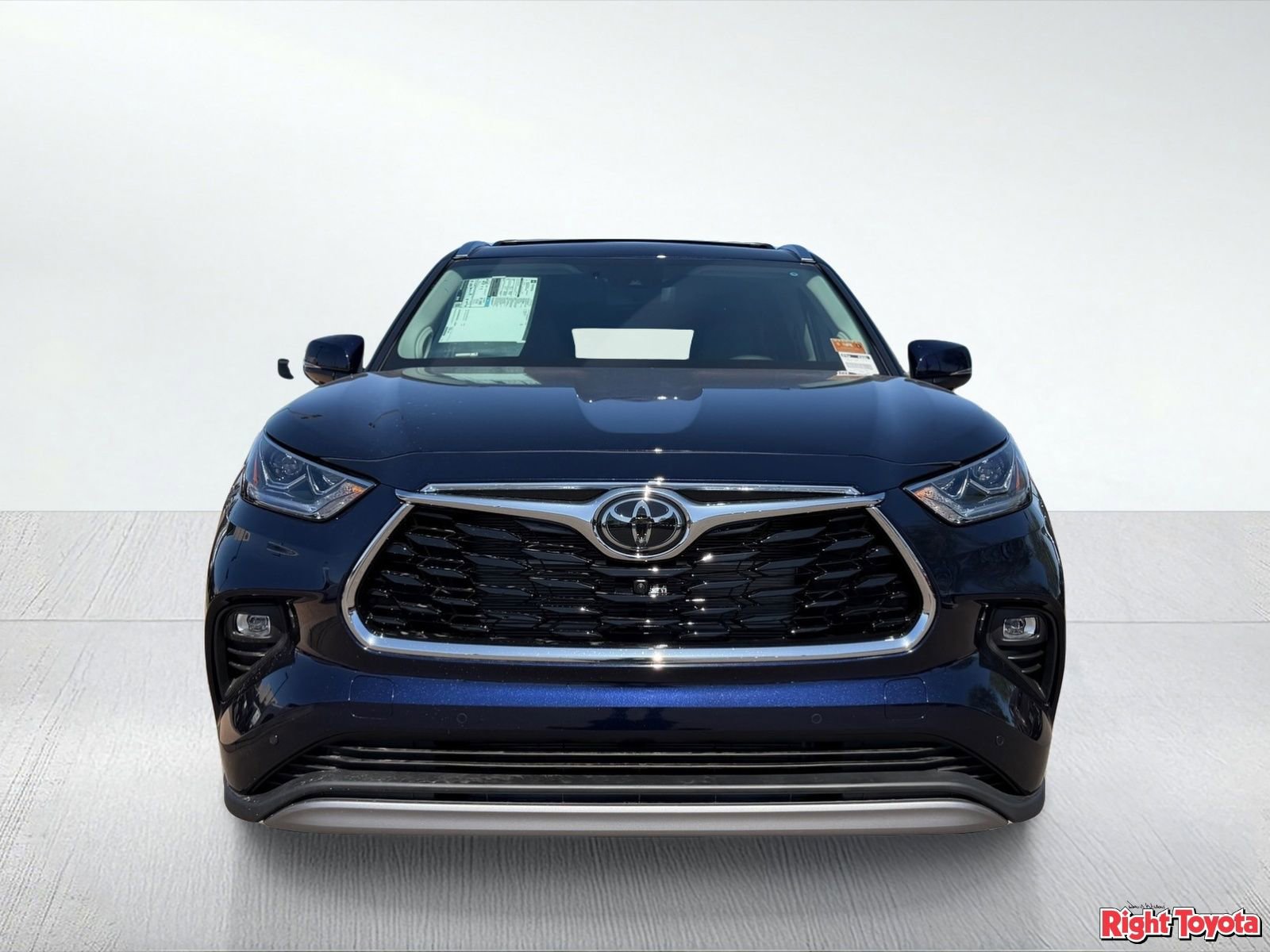 New 2026 Toyota Highlander Platinum AWD/4WD image 5