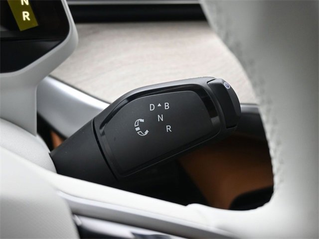 New 2025 Volkswagen ID. Buzz 1st Edition image 28