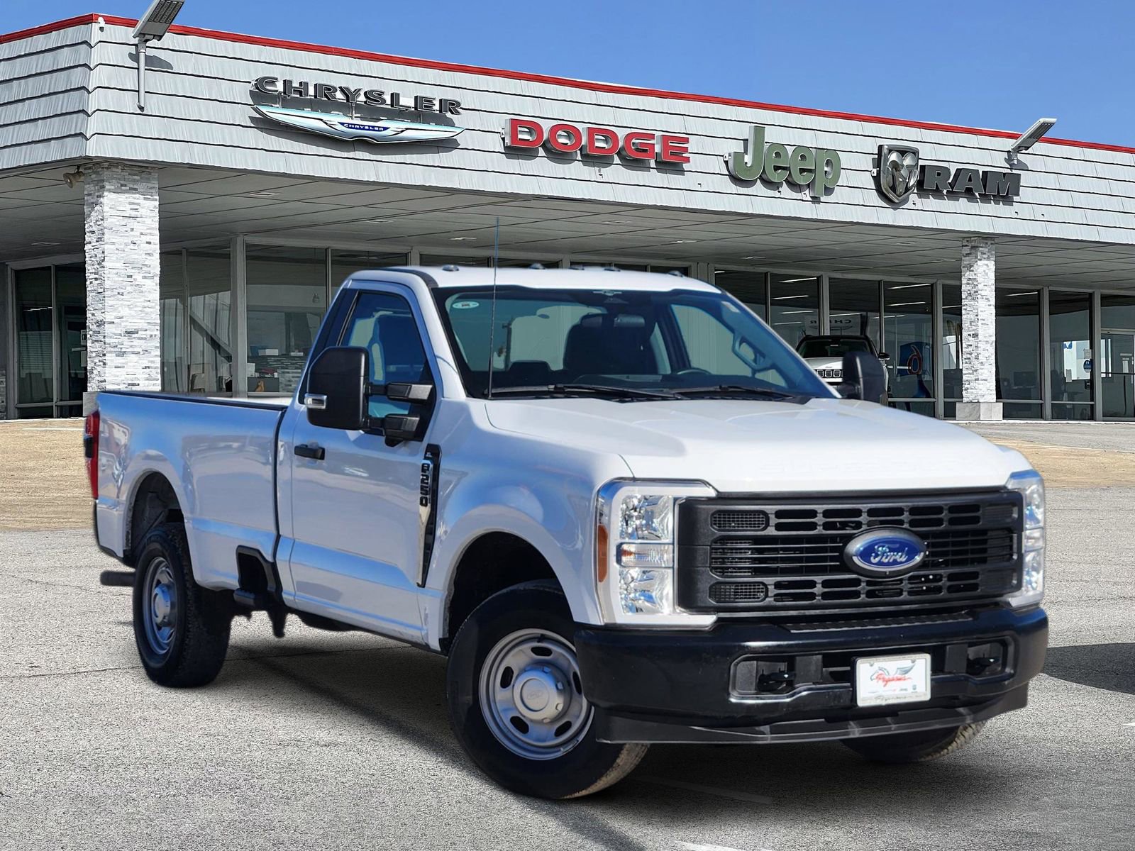 Used 2023 Ford F250 XL w/ 360-Degree Camera Package image 1