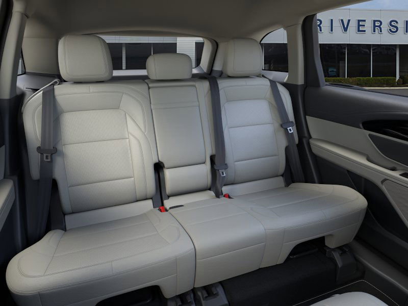 New 2026 Lincoln Nautilus Premier image 11