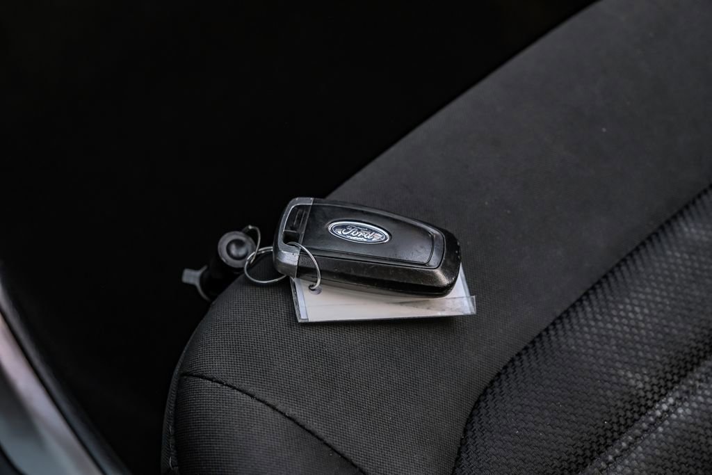 Used 2018 Ford Fusion SE w/ Fusion SE Technology Package image 56