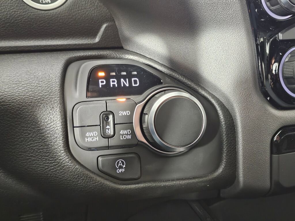 New 2026 RAM 1500 Express image 29