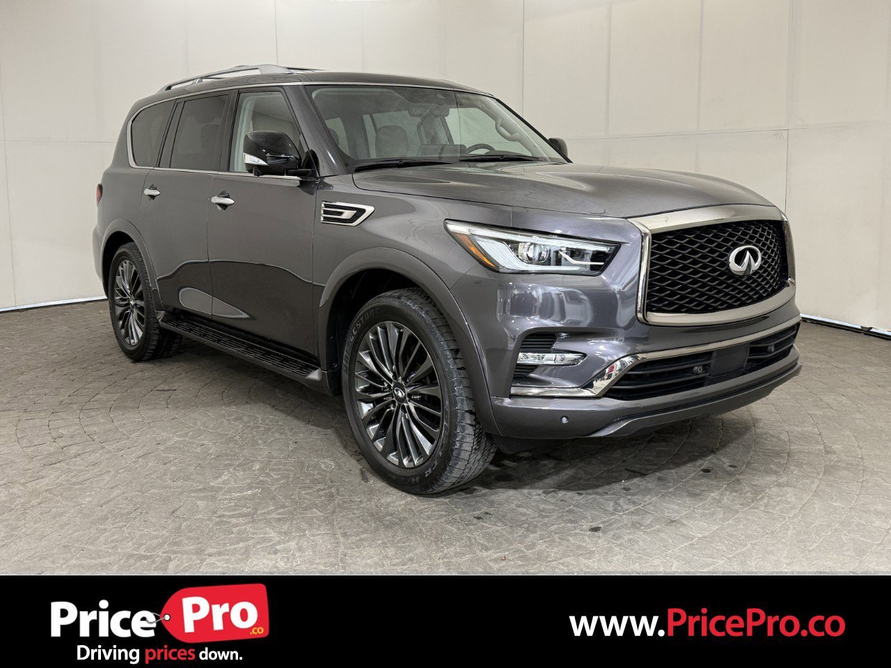 Used 2024 INFINITI QX80 Premium Select w/ Cargo Package image 1