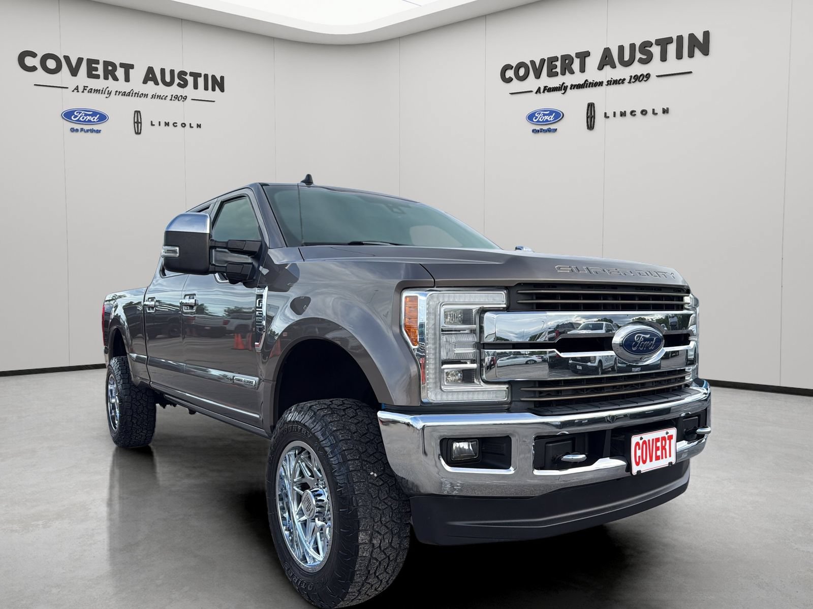 Used 2019 Ford F250 King Ranch w/ King Ranch Ultimate Package AWD/4WD image 7