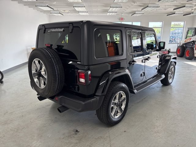 Used 2019 Jeep Wrangler Unlimited Sahara AWD/4WD image 16