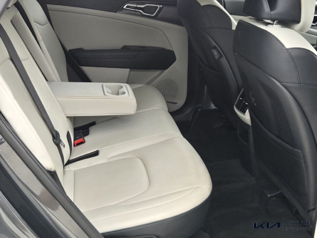 Certified 2023 Kia Sportage EX FWD image 16