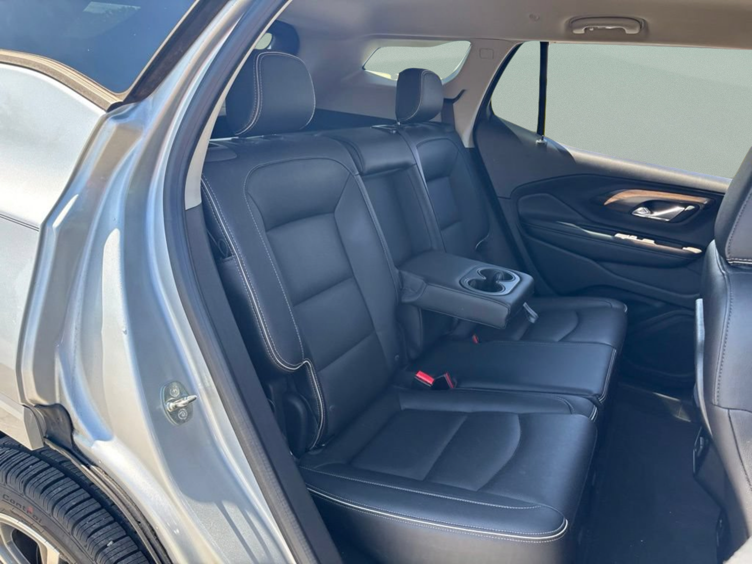 Used 2018 GMC Terrain Denali w/ Advanced Safety Package FWD image 26