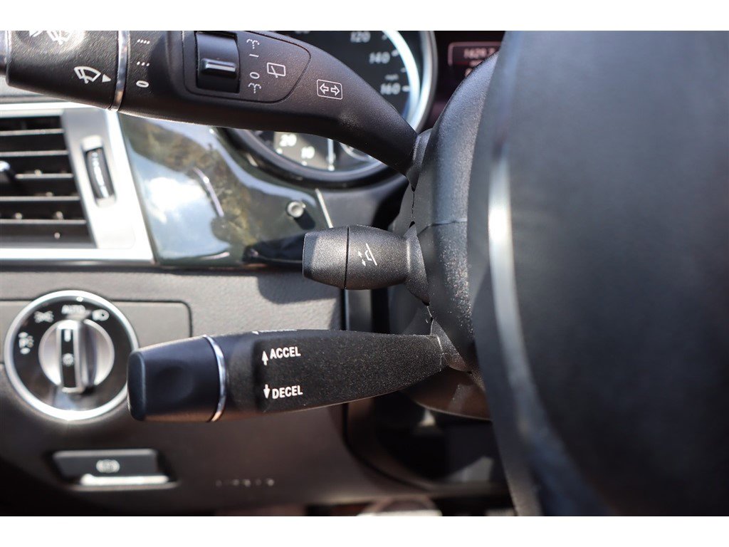 Used 2016 Mercedes-Benz GL 450 4MATIC image 26