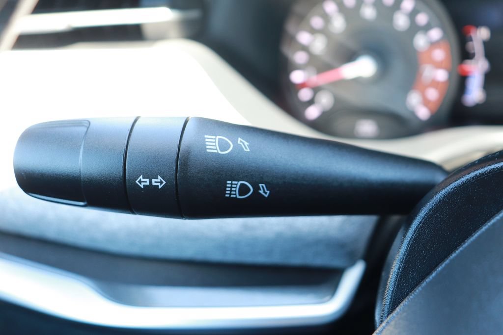 Used 2025 Jeep Compass Latitude AWD/4WD image 22