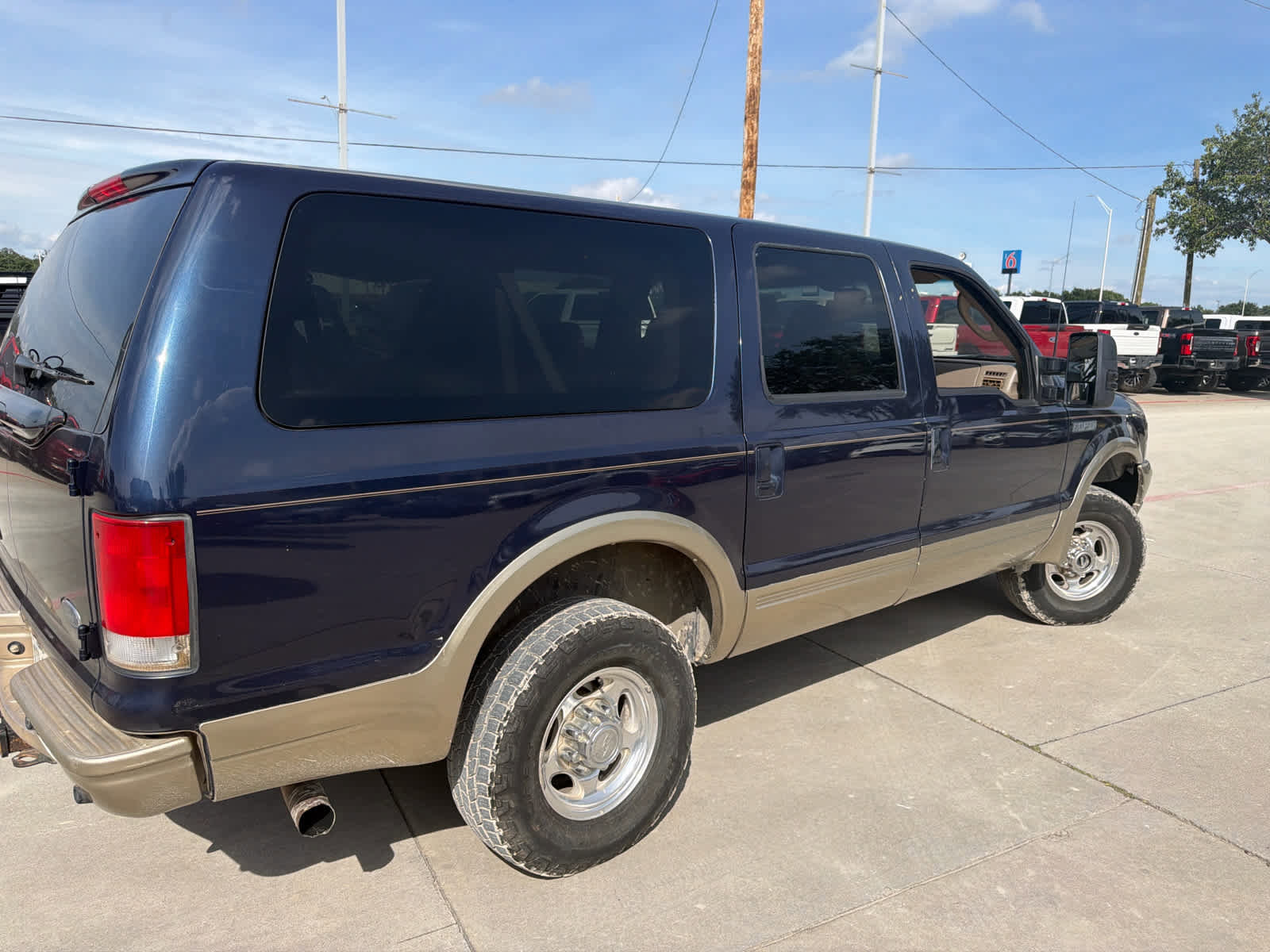 Used 2003 Ford Excursion Eddie Bauer AWD/4WD image 3