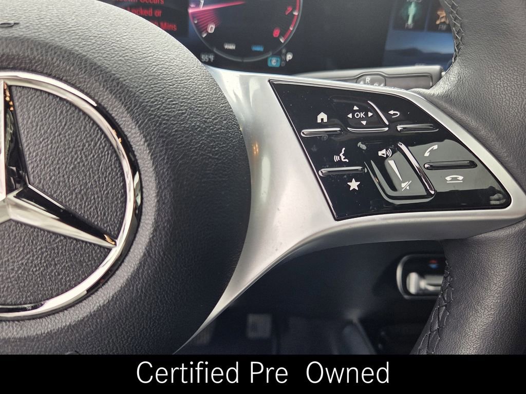 Used 2026 Mercedes-Benz GLB 250 4MATIC image 27