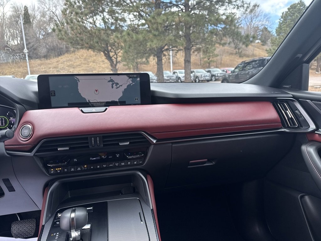 Used 2025 MAZDA CX-70 Plug-In Hybrid w/ Premium Plus image 16