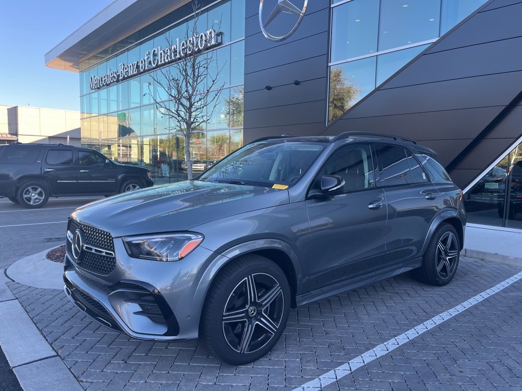 Certified 2025 Mercedes-Benz GLE 350 4MATIC image 1