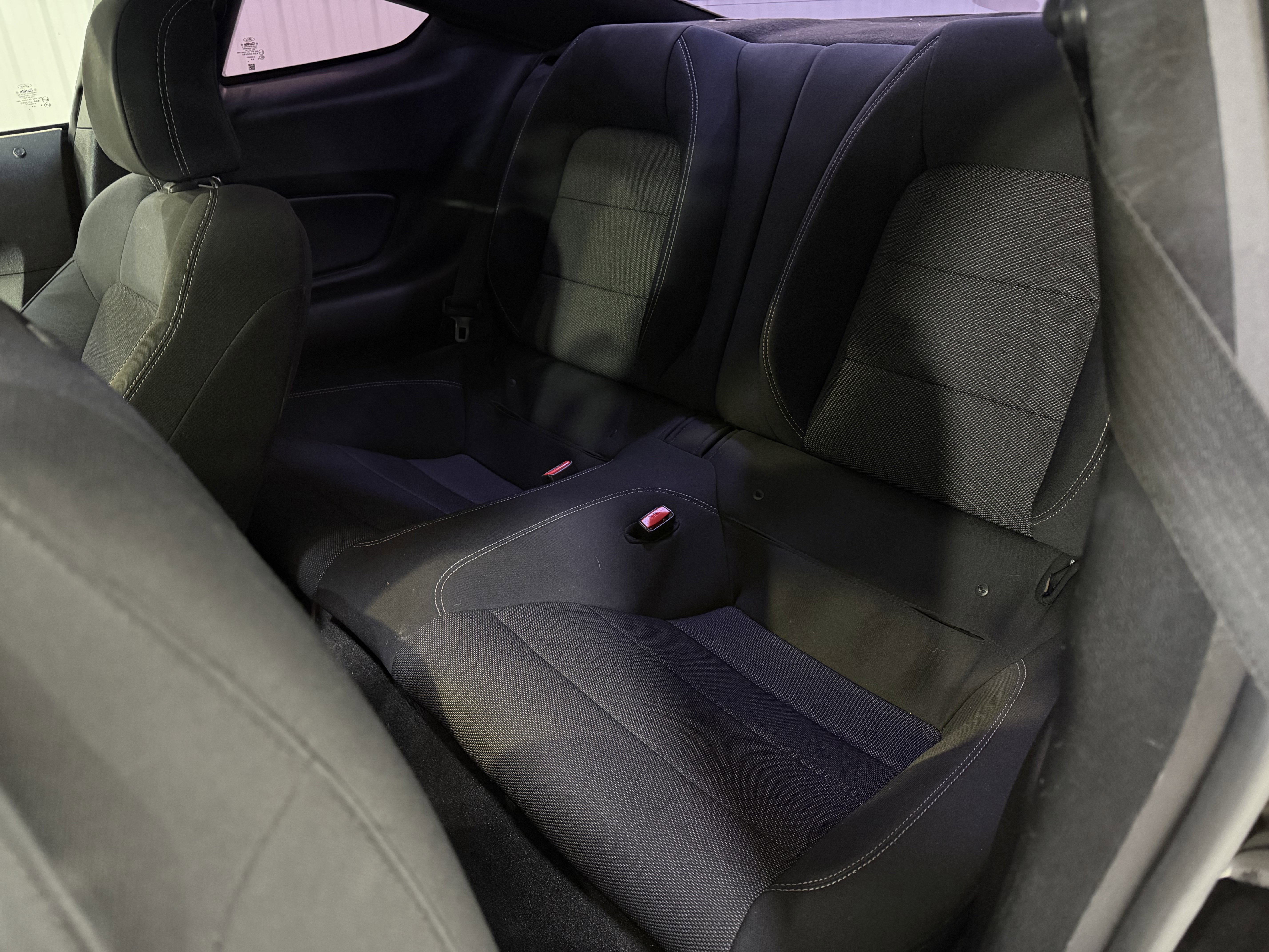 Used 2017 Ford Mustang Coupe RWD image 13