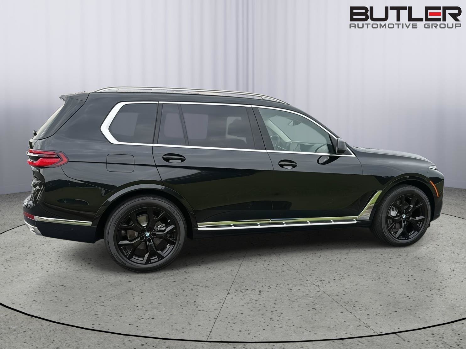 Used 2026 BMW X7 xDrive40i AWD/4WD image 7