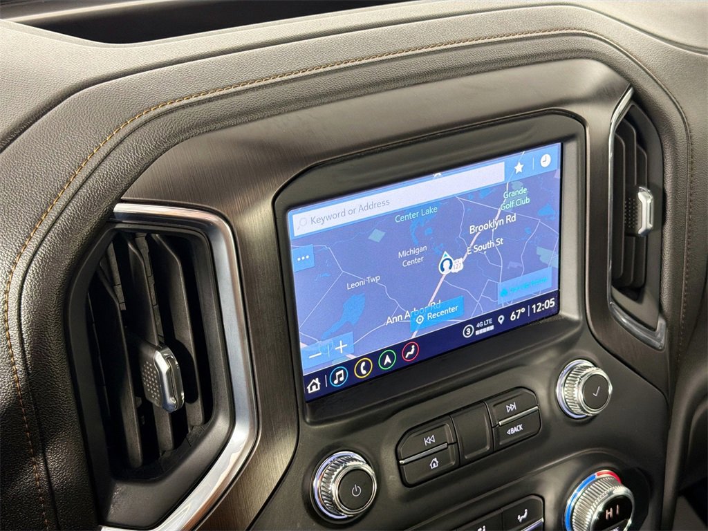 Used 2022 GMC Sierra 1500 AT4 w/ Technology Package image 14