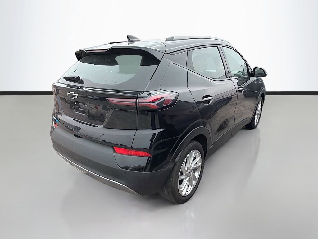 Used 2023 Chevrolet Bolt EUV LT w/ Driver Confidence Package FWD image 9