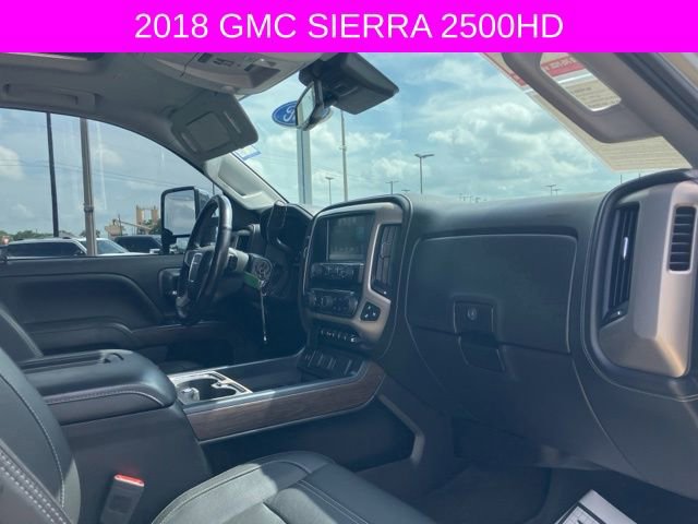 Used 2018 GMC Sierra 2500 Denali w/ Duramax Plus Package AWD/4WD image 12