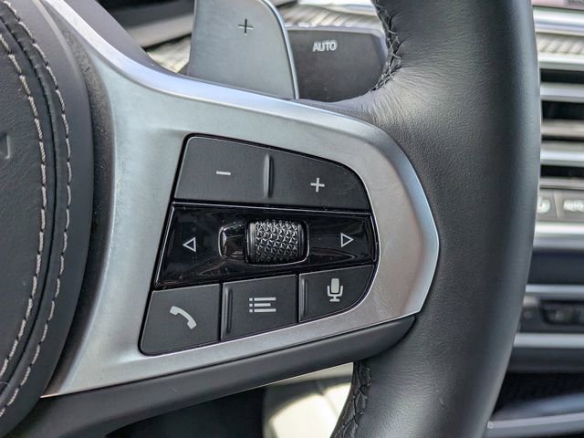 Used 2023 BMW X6 M50i w/ Executive Package image 28