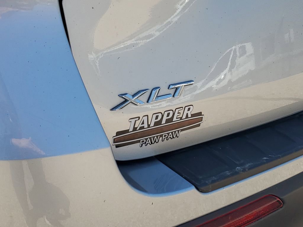 Used 2020 Ford Explorer XLT w/ Equipment Group 202A AWD/4WD image 7