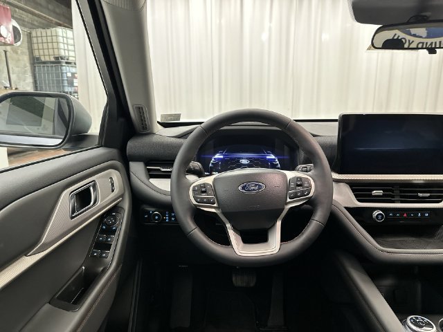 New 2026 Ford Explorer Active w/ Active Comfort Package AWD/4WD image 14