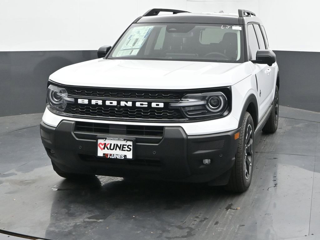 New 2025 Ford Bronco Sport Outer Banks w/ Outer Banks Tech Package+ image 3