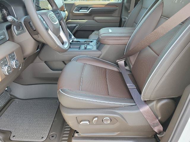 New 2026 GMC Sierra 2500 Denali w/ Denali Reserve Package AWD/4WD image 11