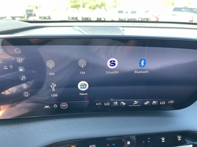 New 2026 Buick Enclave Avenir w/ Super Cruise Package AWD/4WD image 16