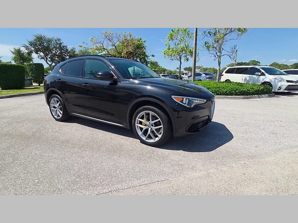Used 2019 Alfa Romeo Stelvio Sport w/ Quick Order Package 22J Sport AWD/4WD image 53