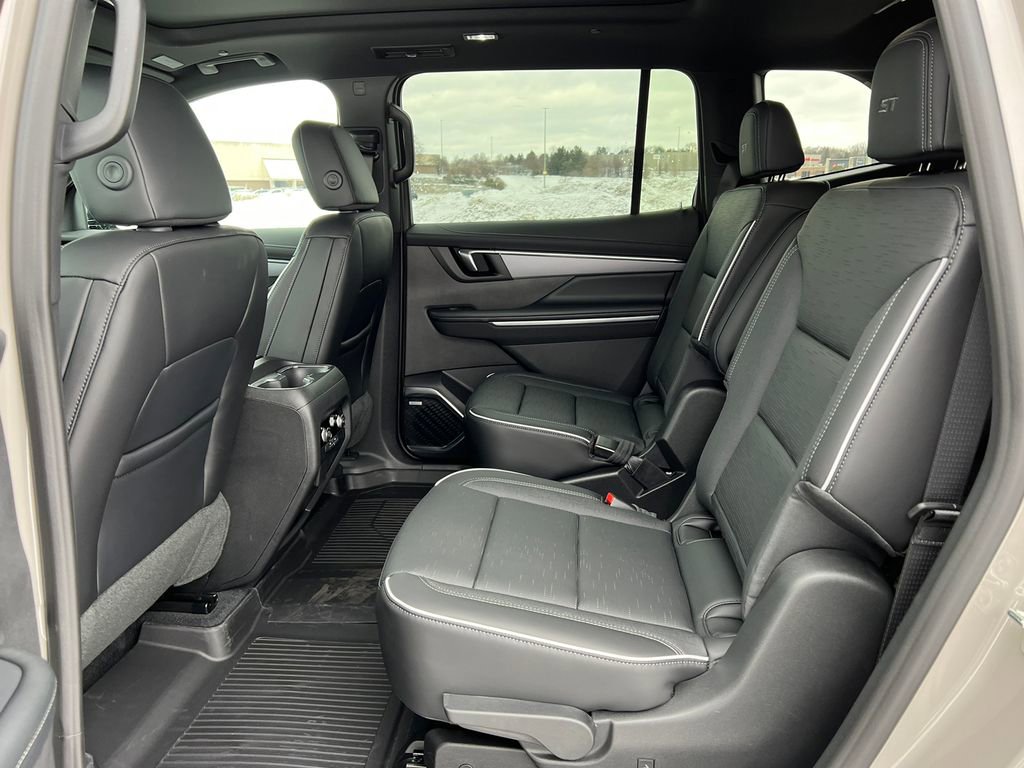 New 2026 Buick Enclave Sport Touring w/ Power Package AWD/4WD image 5