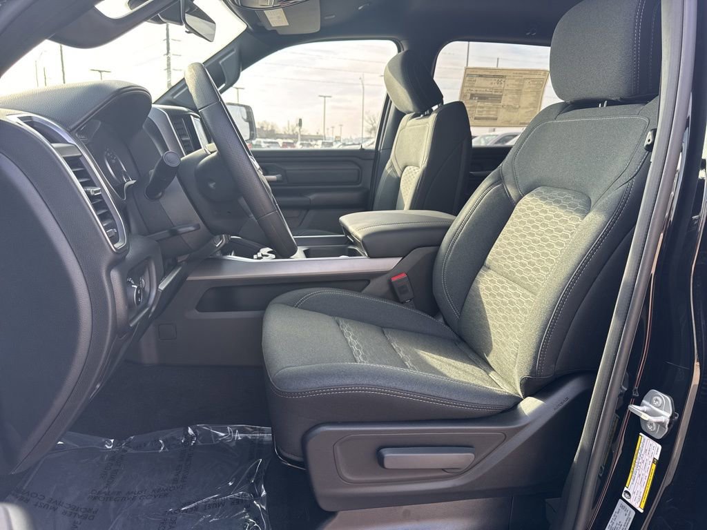 New 2026 RAM 1500 Express image 4