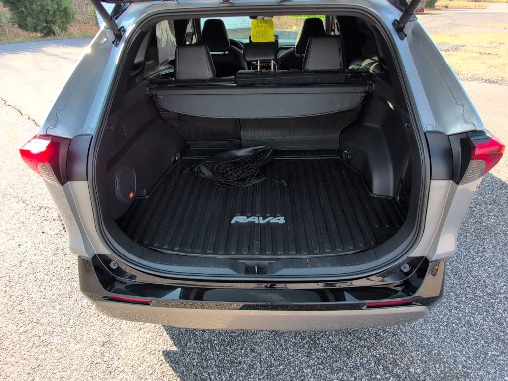 Used 2024 Toyota RAV4 XSE w/ Advanced Technology Package AWD/4WD image 13