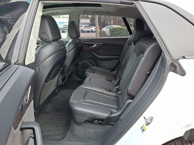 Used 2020 Audi Q8 Prestige w/ Prestige Package image 13