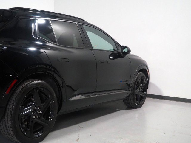 Used 2024 Chevrolet Equinox EV RS FWD image 56