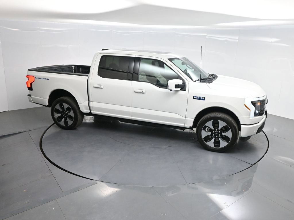 Used 2024 Ford F150 Lightning Platinum AWD/4WD image 57