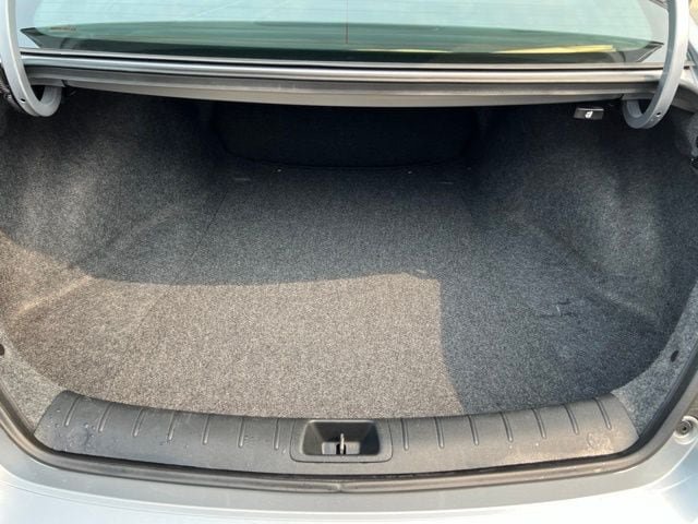 Used 2017 Honda Accord LX-S image 11