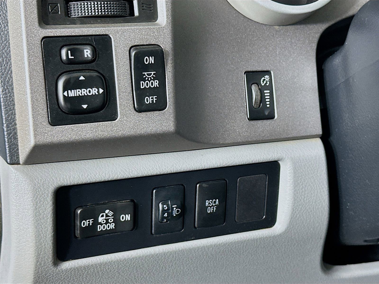 Used 2012 Toyota Tundra 4x4 Double Cab w/ Tow Pkg image 11