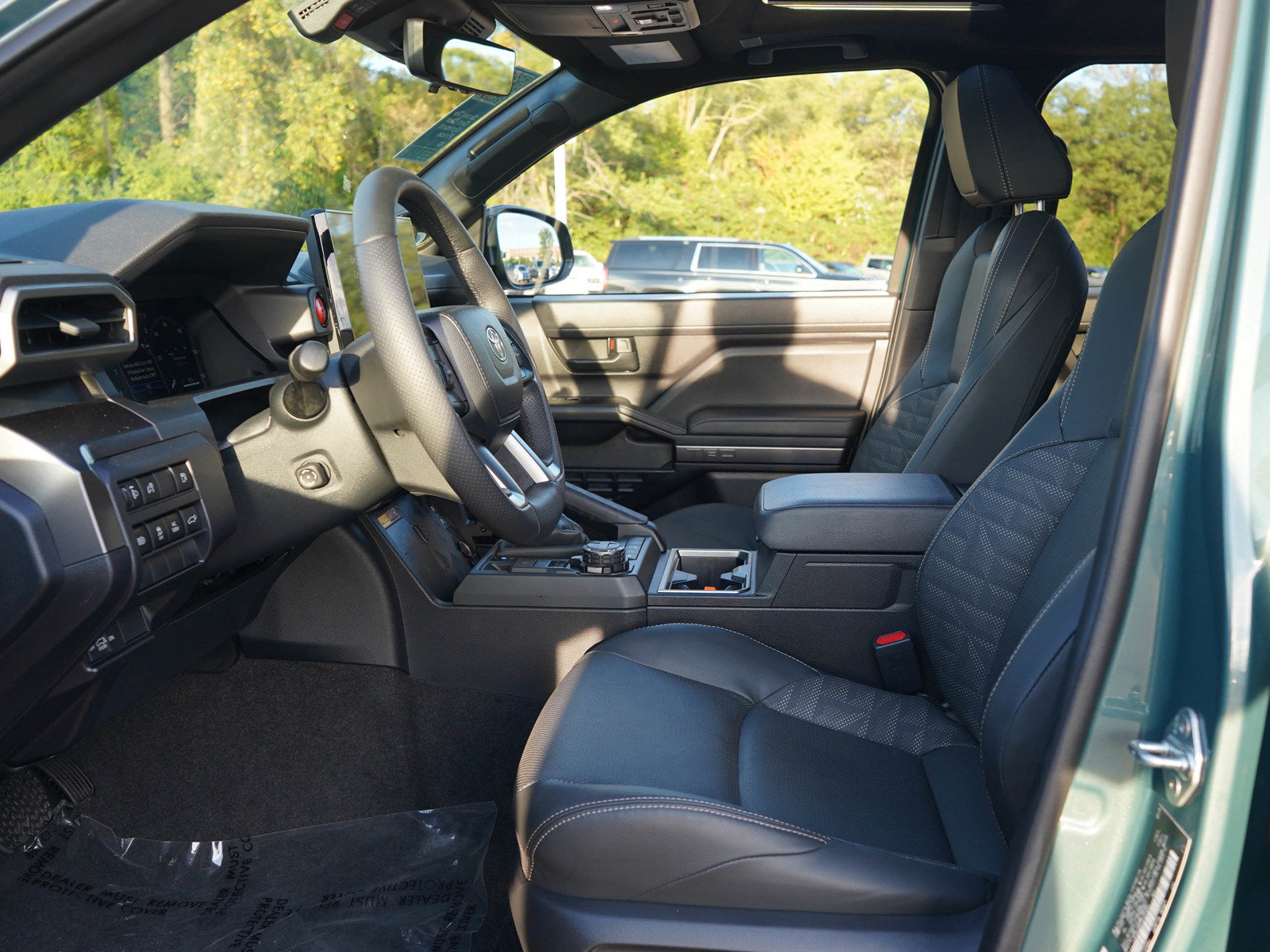 Certified 2026 Toyota 4Runner TRD Off-Road Premium w/ Tow Technology Package AWD/4WD image 23